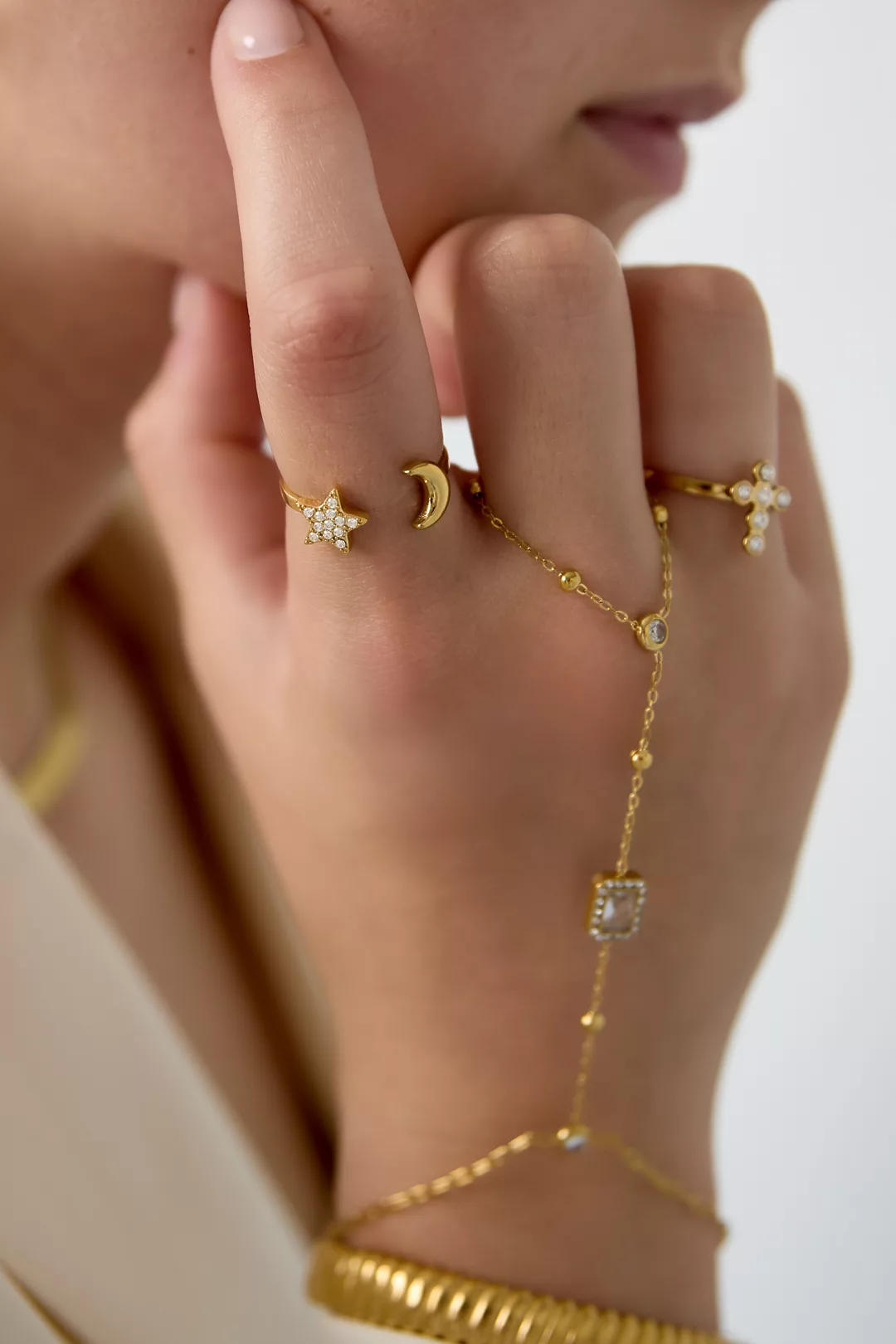 Ring Moon and Star